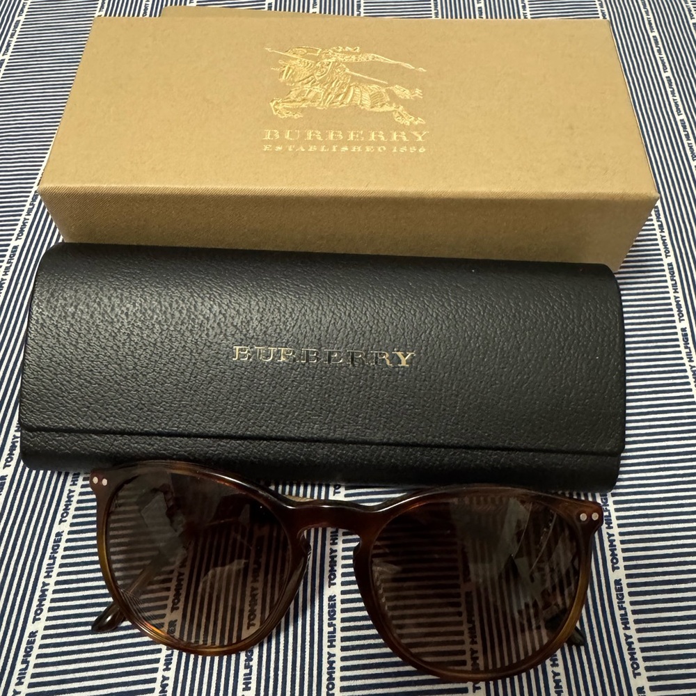 Burberry Tortoise Shell Sunglasses with Black Case